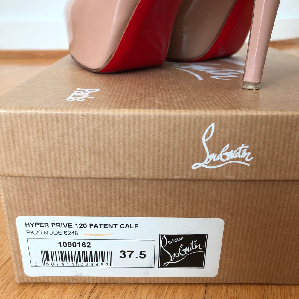 Christian Louboutin Nude Patent Leather Stiletto Pumps with Red Soles - Picture 12 of 15